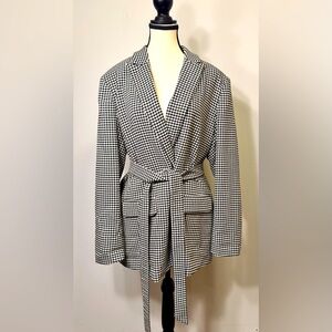 A NEW DAY (Target) blazer coat. Hounds tooth pattern. Size XXL.